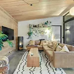 Architect-designed Summer House In Holloselund 度假居