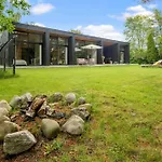Architect-designed Summer House In Holloselund Vejby