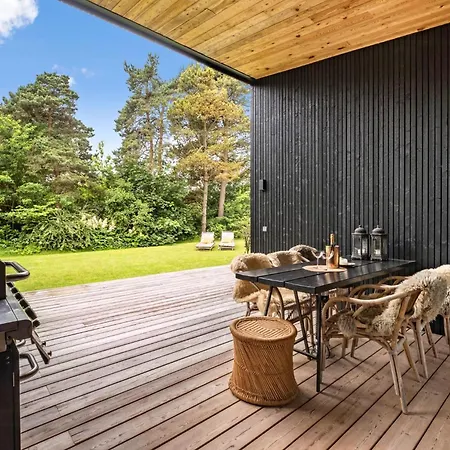 Architect-designed Summer House In Holloselund 度假居 *