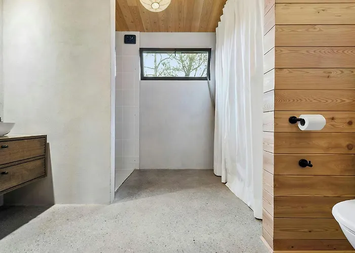 Architect-Designed Summer House In Holloselund *